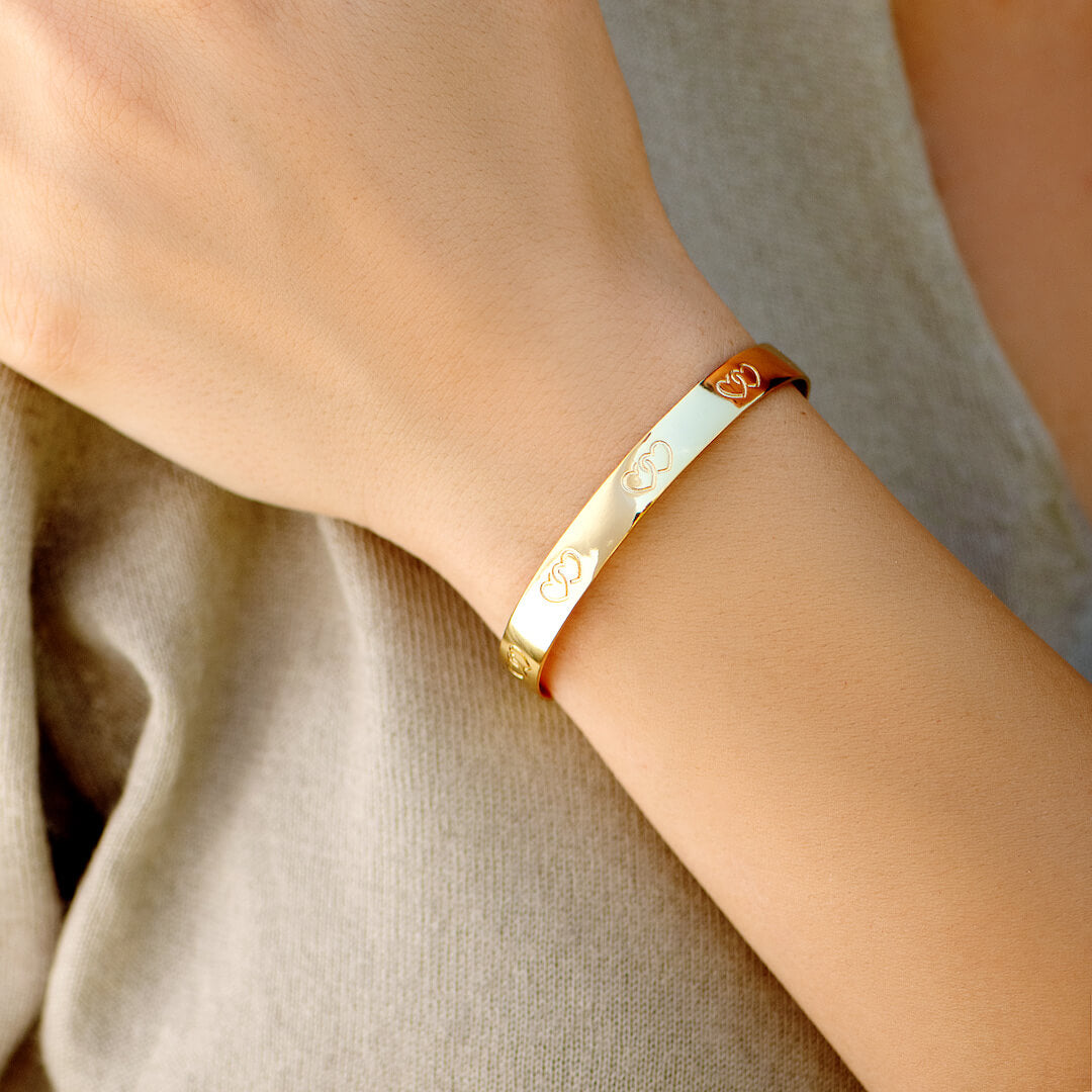 SOUL SISTERS - ENGRAVED CUFF BRACELET