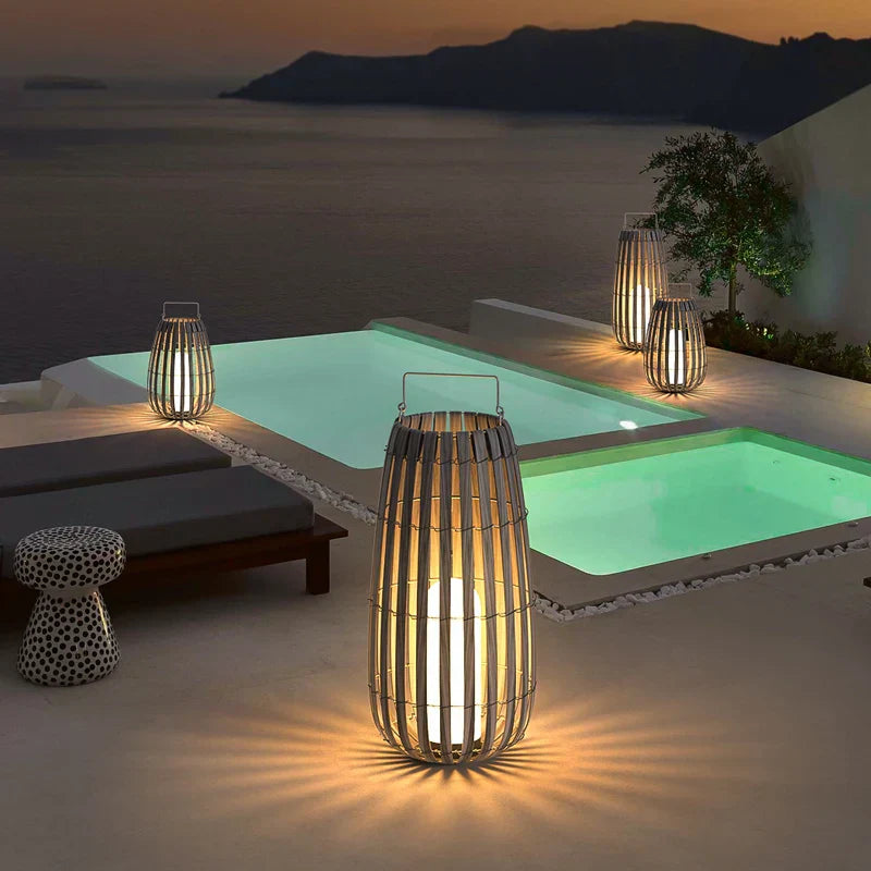 Solar Garden Rattan Light